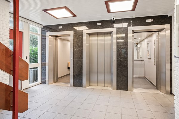 Medium property photo - Nieuwendamlaan 116, 2547 JM Den Haag